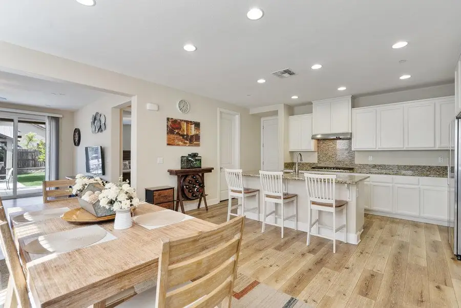 1618 Lily Court, Hollister, CA 95023 - Image #3