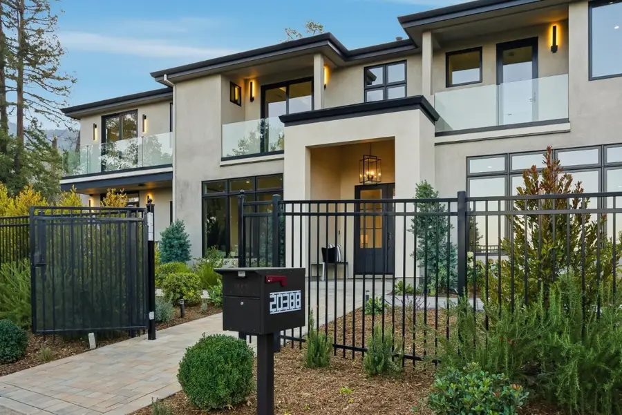 20388 Hill Avenue, Saratoga, CA 95070 - Image #3