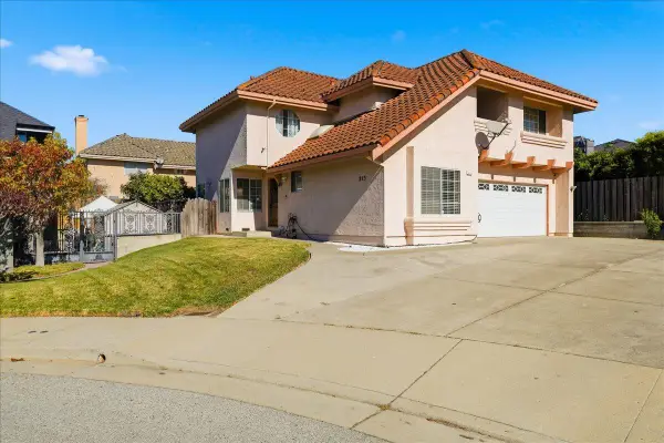 215 June Court, WATSONVILLE, CA 95076