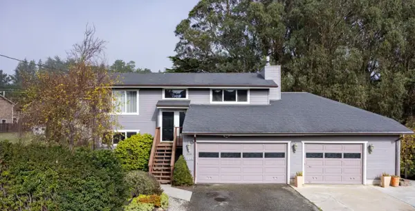 1077 Pearl Avenue, MOSS BEACH, CA 94038
