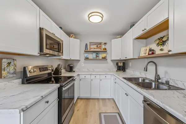 300 Glenwood Circle  #159, MONTEREY, CA 93940