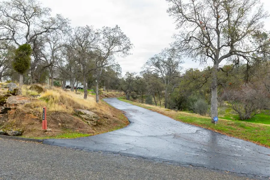 41508 Roaring River Court, Coarsegold, CA 93614 - #3