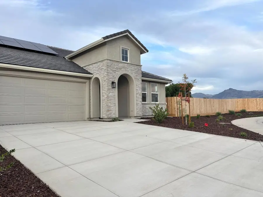 884 Carmelina Court, Hollister, CA 95023 - Image #2