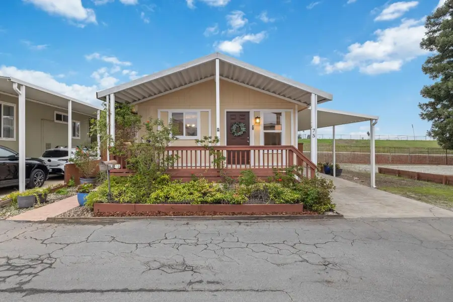 144 Holm Road, Watsonville, CA 95076 - Image #2