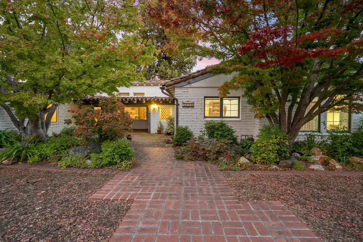 3691 Laguna Avenue, Palo Alto, CA 94306 - Image #1