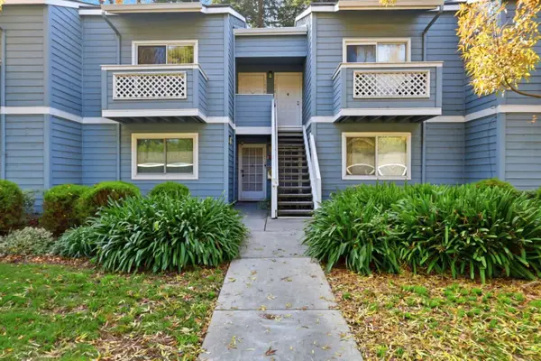 1494 Four Oaks Circle, SAN JOSE, CA 95131