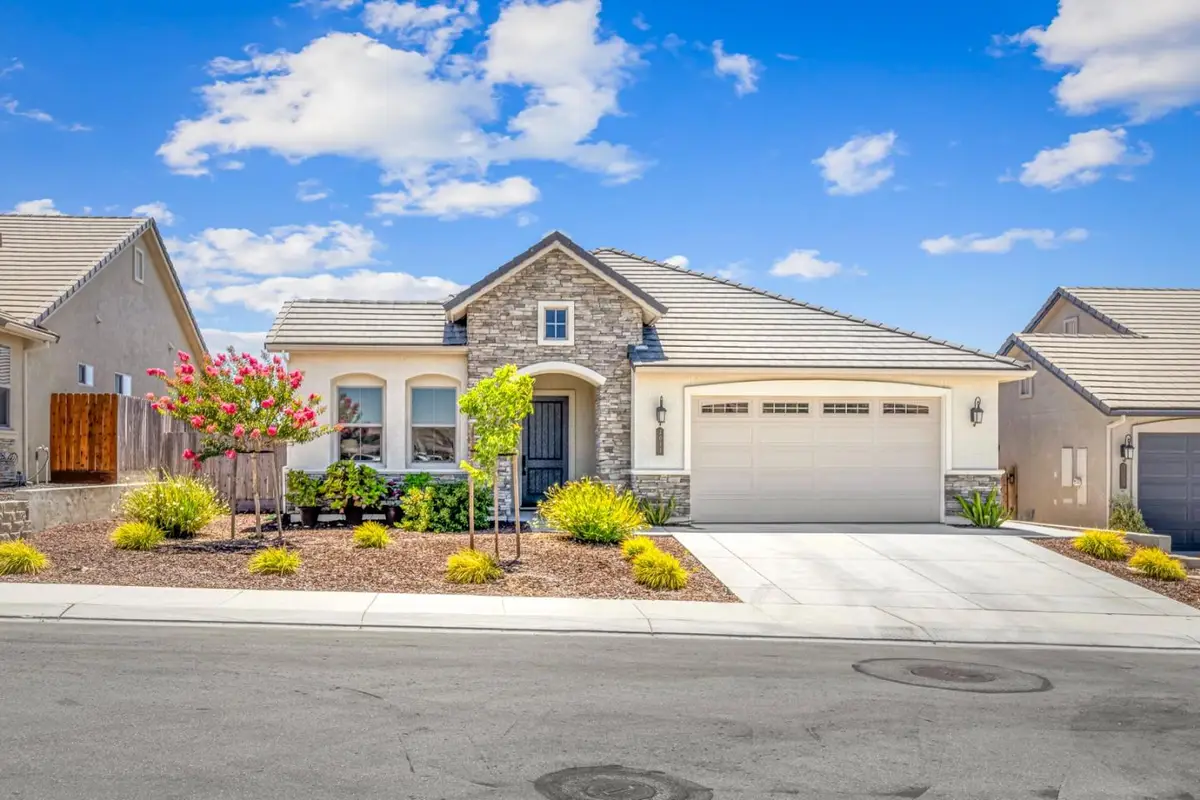 2011 Sage Drive, Hollister, CA 95023 - Image #1