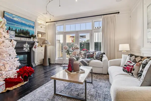 356 Santana Row  #319, San Jose, CA 95128