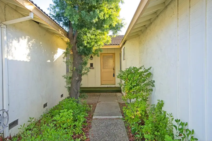6256 Tracel Drive, San Jose, CA 95129 - Image #3
