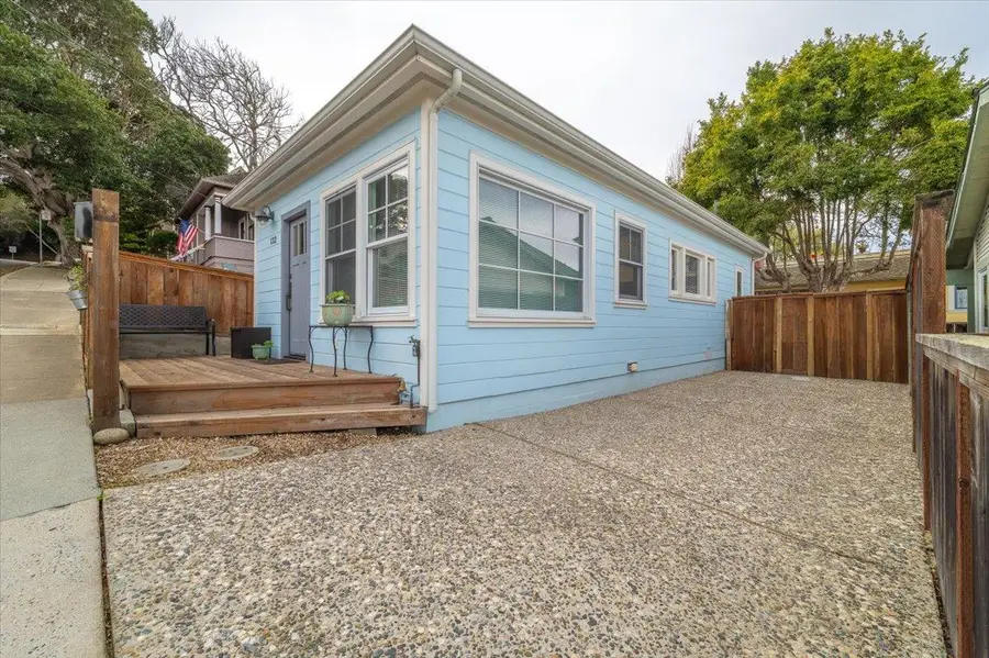 132 6th Street, Pacific Grove, CA 93950 - Image #2
