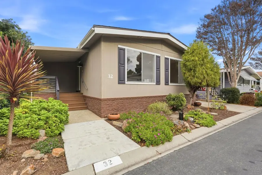 32 Quail Hollow Drive, San Jose, CA 95128 - Image #2