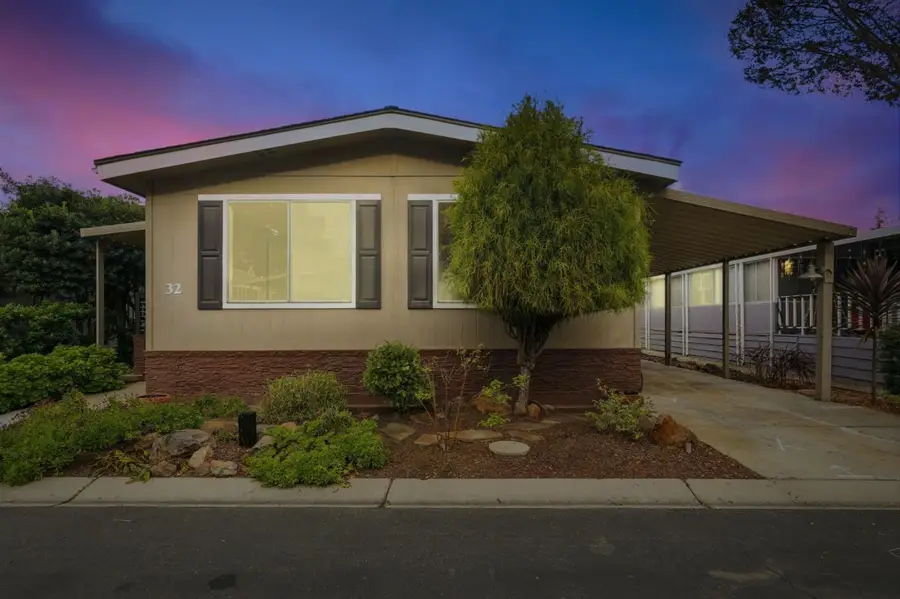 32 Quail Hollow Drive, San Jose, CA 95128 - Image #3