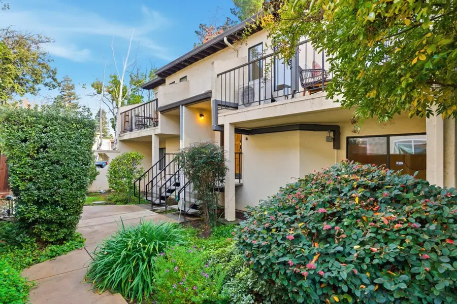 1005 Helen Avenue  #2, Sunnyvale, CA 94086 - Image #2