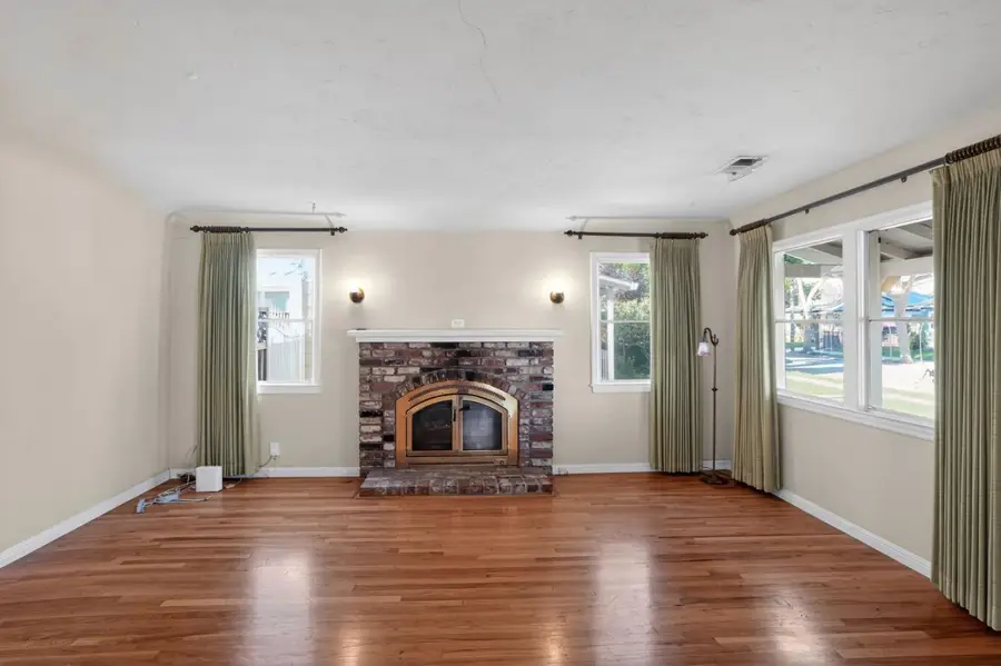 1295 Vernon Avenue, San Jose, CA 95125 - Image #2
