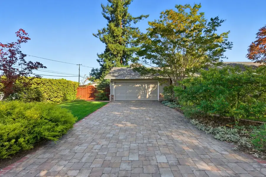 185 Beverly Lane, Los Altos, CA 94022 - #3