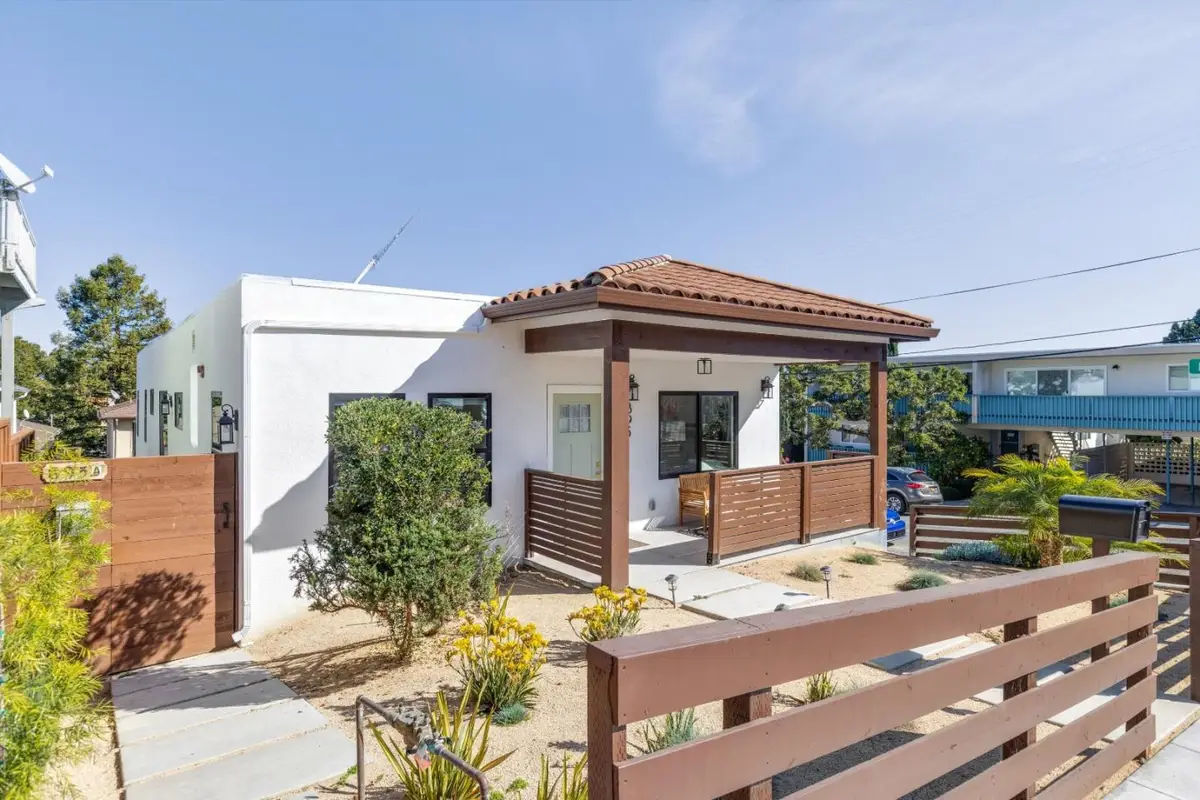 895 Laurel Avenue, Belmont, CA 94002 - #1