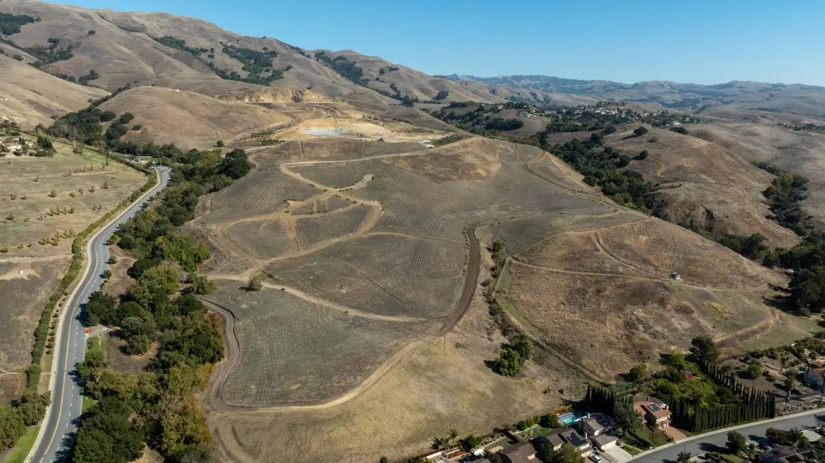 2000 Scott Creek Road, Milpitas, CA 95035 - Image #1