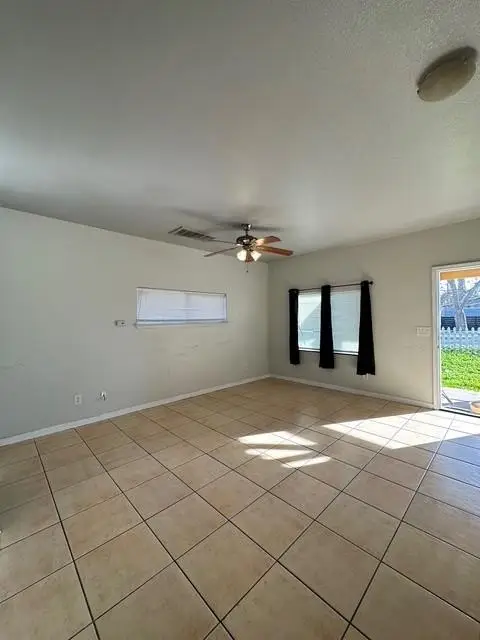 102 Oak Street, Modesto, CA 95351 - Image #2