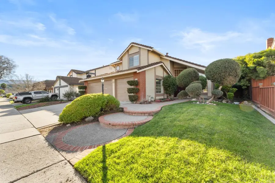 9465 Eagle View Way, Gilroy, CA 95020 - Image #2