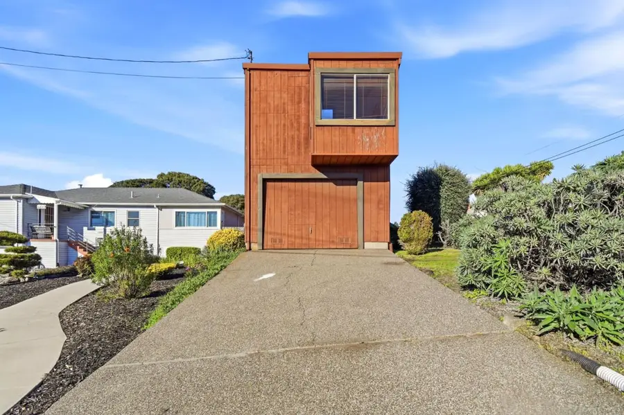 323 Humboldt Street, Richmond, CA 94805 - Image #2