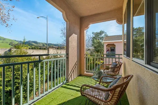 3893 Jasmine Circle, SAN JOSE, CA 95135