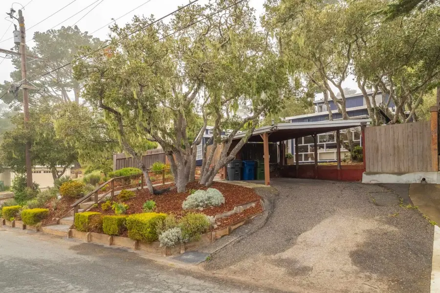 1207 Presidio Boulevard, Pacific Grove, CA 93950 - #3