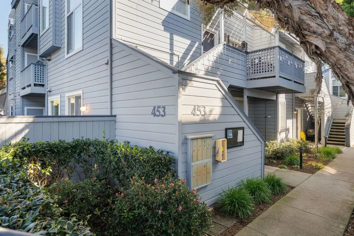 453 Cork Harbour Circle  #E, Redwood City, CA 94065 - #1