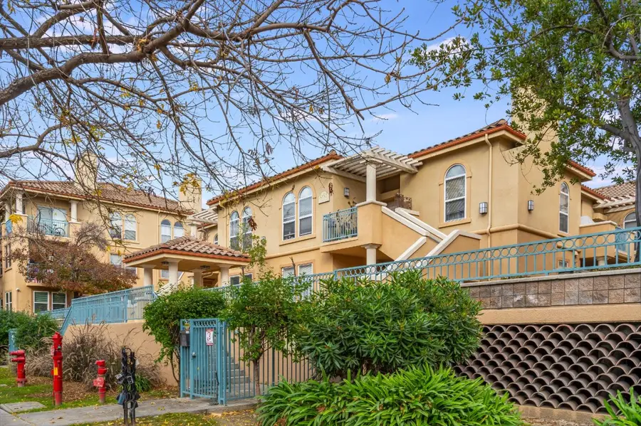 951 12th Street  #310, San Jose, CA 95112 - Image #3