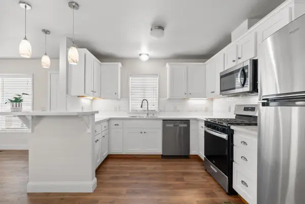 1099 38th Avenue, SANTA CRUZ, CA 95062