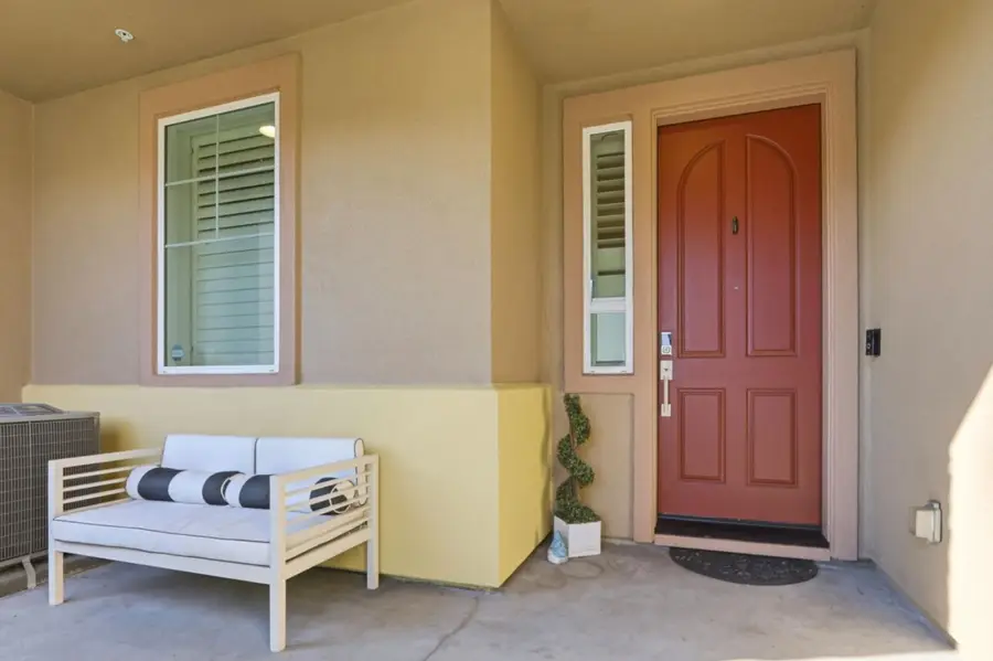 1653 Hillsdale Avenue  #4, San Jose, CA 95124 - #2