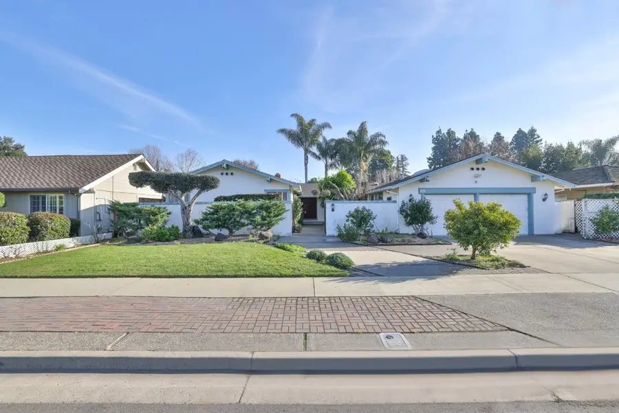 1492 Robsheal Drive, San Jose, CA 95125 - Image #2
