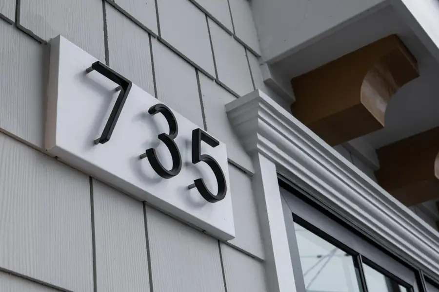 737 Linden Avenue, Burlingame, CA 94010 - Image #2