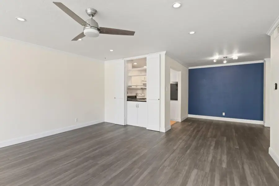 200 Elm Street  #107, San Mateo, CA 94401 - Image #2