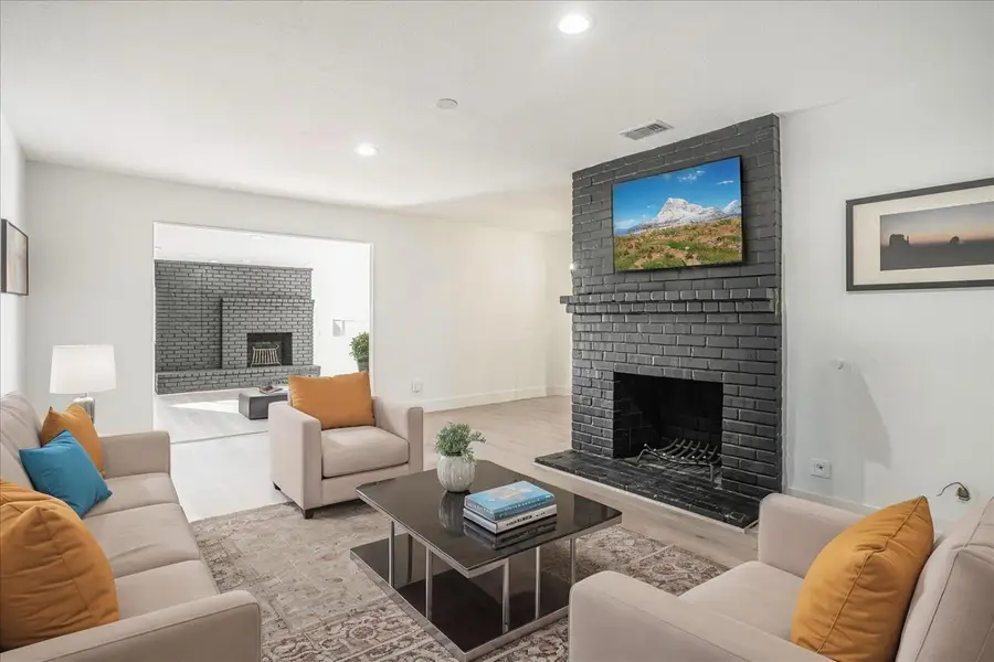 4116 43rd Avenue, Sacramento, CA 95824 - Image #3