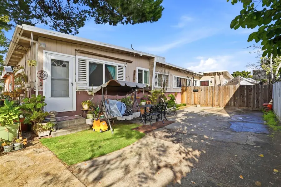 230 Mccreery Avenue, San Jose, CA 95116 - #2
