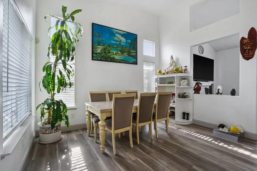 5301 Sage Court, Stockton, CA 95219 - Image #3