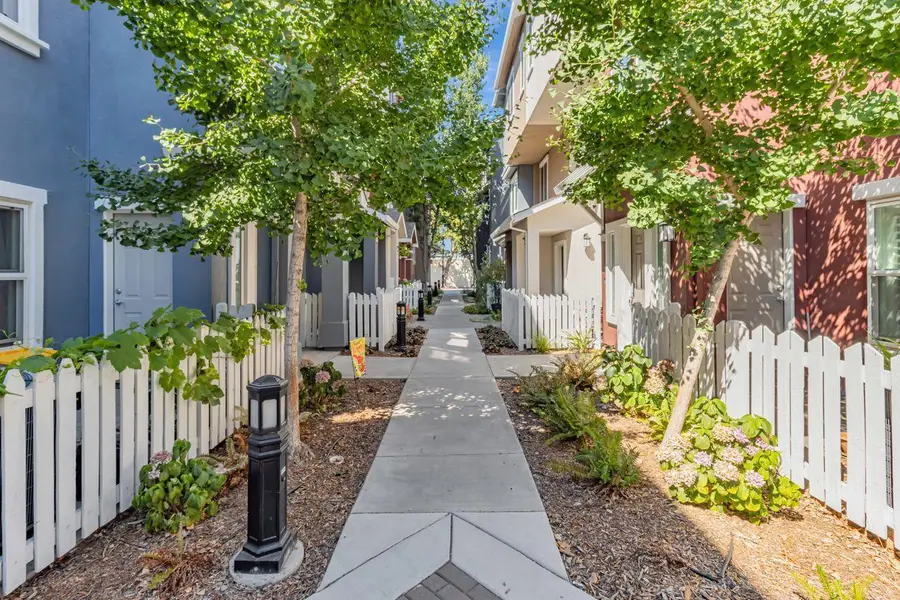 907 Rancho Place, San Jose, CA 95126 - Image #3