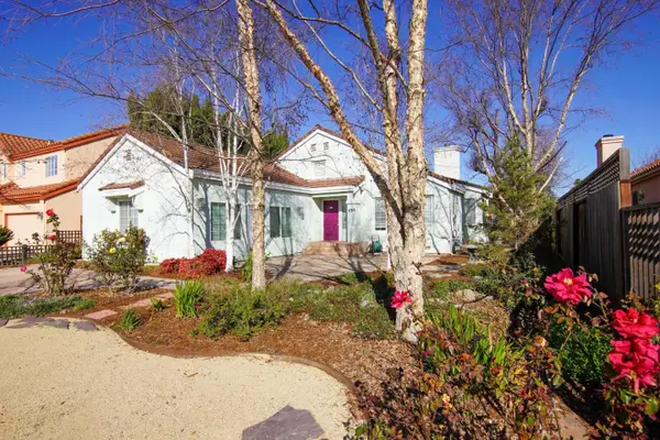 530 Chardonnay Way, Hollister, CA 95023