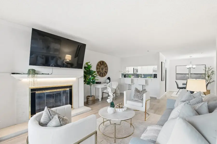 35 20th Avenue  #203, San Mateo, CA 94403 - Image #2