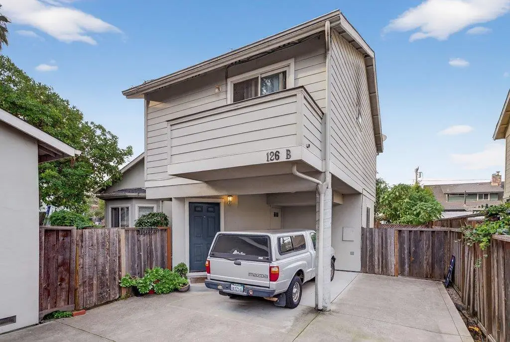 126b Hunolt Street, Santa Cruz, CA 95060 - Image #1