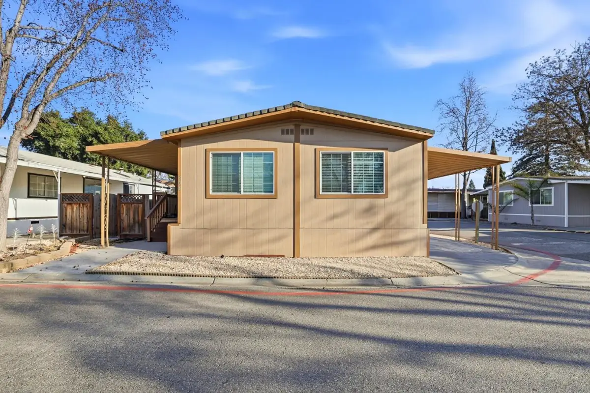 304 Los Encinos Street, San Jose, CA 95134 - Image #1