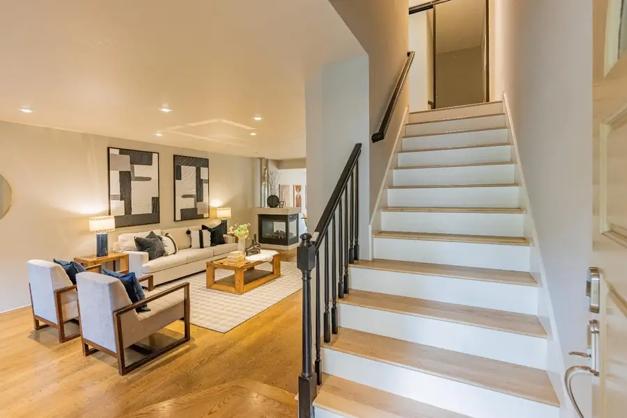 978 La Mesa Terrace  #E, Sunnyvale, CA 94086 - Image #2