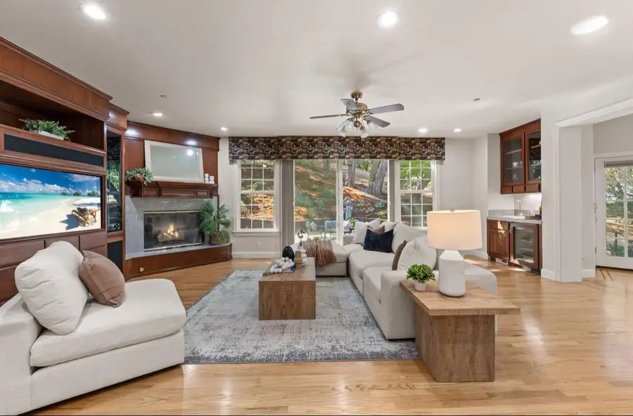 1925 Mantelli Drive, Gilroy, CA 95020 - #2