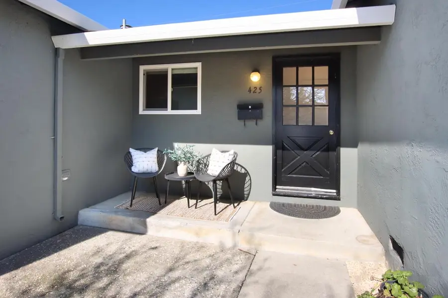 425 Queens Court, Campbell, CA 95008 - Image #3