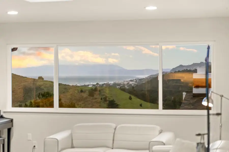 330 Reichling Avenue, Pacifica, CA 94044 - #3