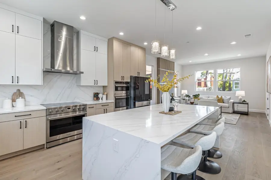 304-308 Redwood Avenue, Redwood City, CA 94061 - #2