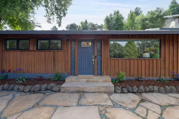 76 Old Spanish Trail, Portola Valley, CA 94028