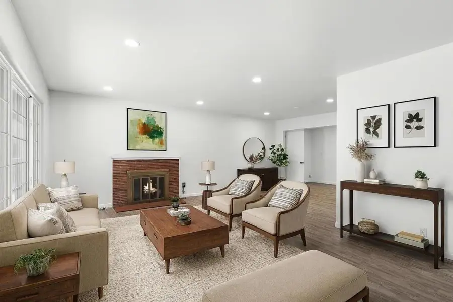 190 Mckenzie Avenue, Stockton, CA 95204 - #2