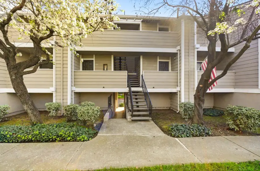 306 Stonegate Circle  #306, San Jose, CA 95110 - Image #2
