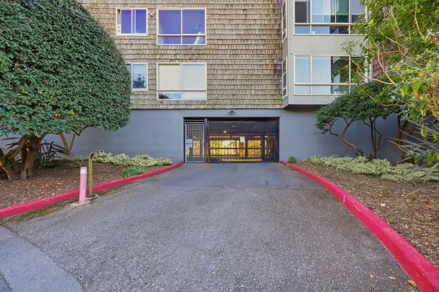 95 Red Rock Way  #203M, San Francisco, CA 94131 - #2